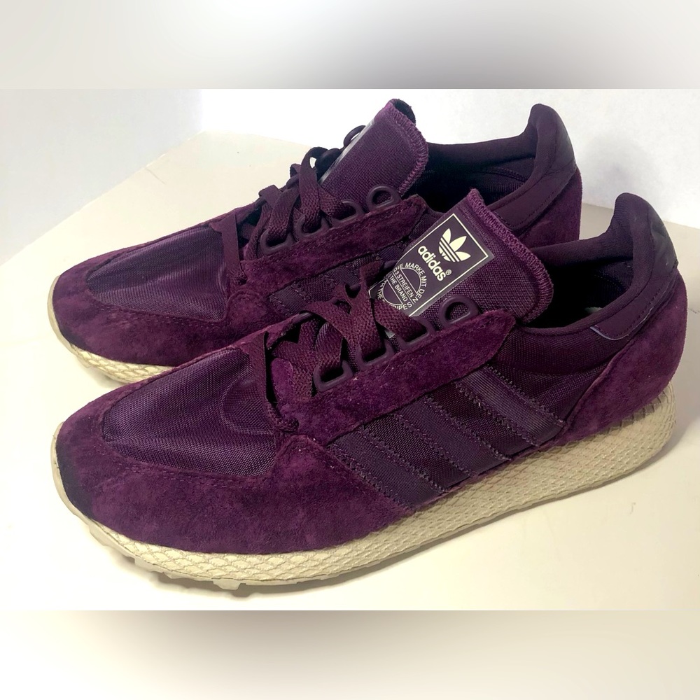 Adidas Cross Trainers Men’s Size 9. Royal Purple. Used, In Good Condition.